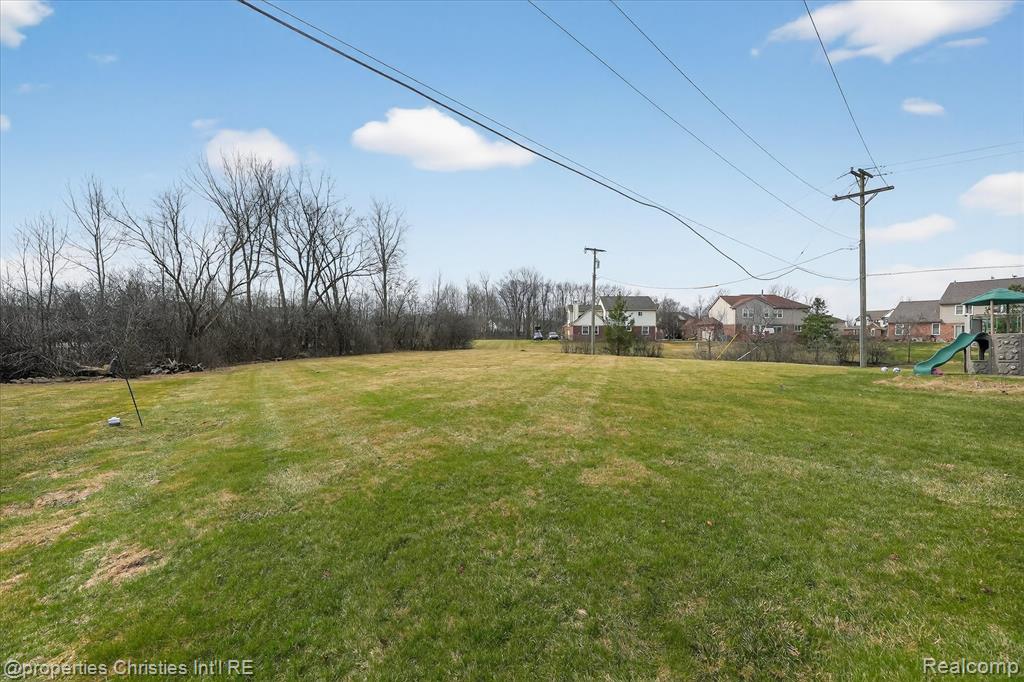 46625 Saltz Road Canton, MI 48187 - Photo 58 of 71 Gallery Image 58