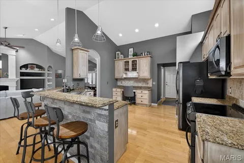 $509,900 | 146 Silverstone Circle, Byrnes Mill, MO 63051