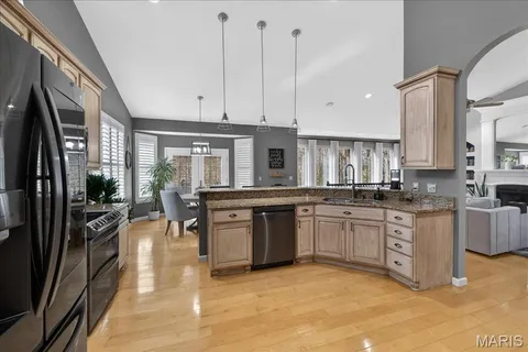 $509,900 | 146 Silverstone Circle, Byrnes Mill, MO 63051