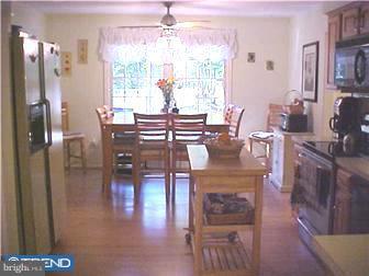 810 McKendimen Road Shamong, NJ 08088 - Photo 4 of 11 Kitchen
