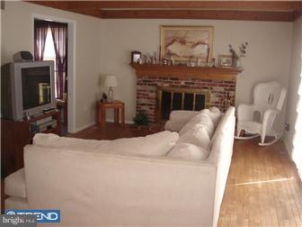 810 McKendimen Road Shamong, NJ 08088 - Photo 7 of 11 Family Room