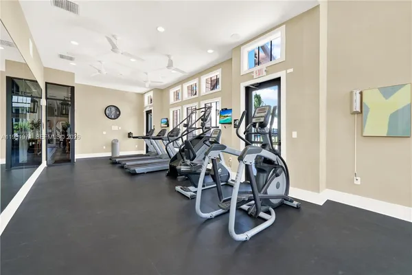 $4,695 | 5880 Northwest 104th Path, Doral, FL 33178