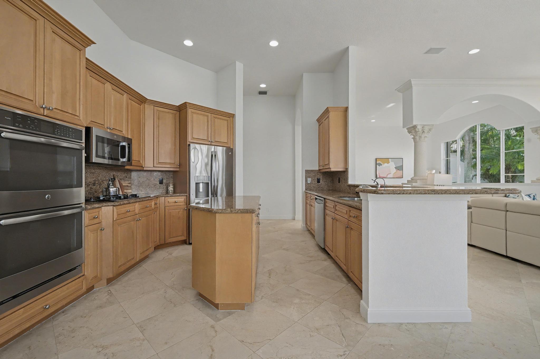 16331 Castello Court Delray Beach, FL 33484 - Photo 17 of 38 kitchen