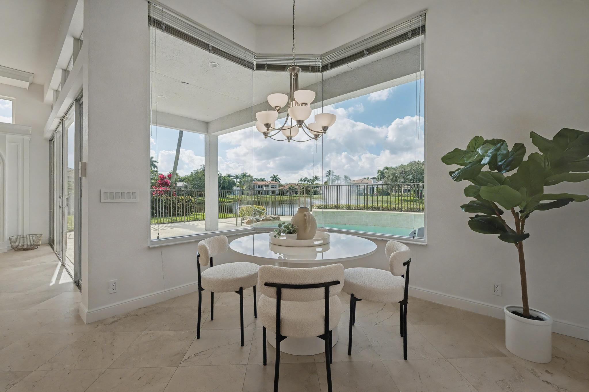 16331 Castello Court Delray Beach, FL 33484 - Photo 19 of 38 breakfat area