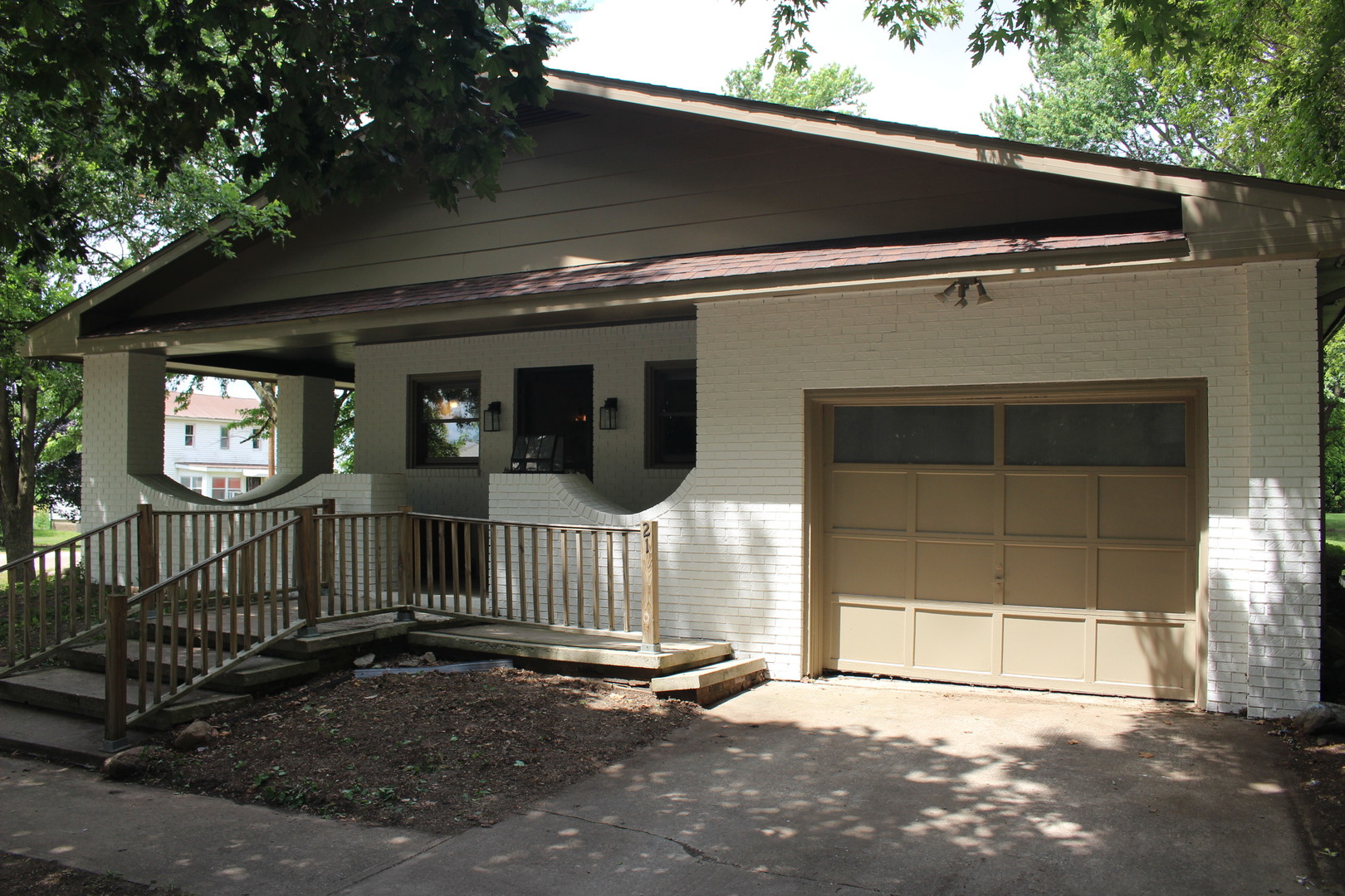 21 Ash Street Weldon, IL 61882 - Photo 2 of 30