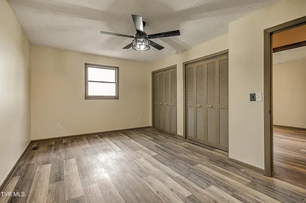 $359,900 | 148 Whitehills Road, Kingsport, TN 37660