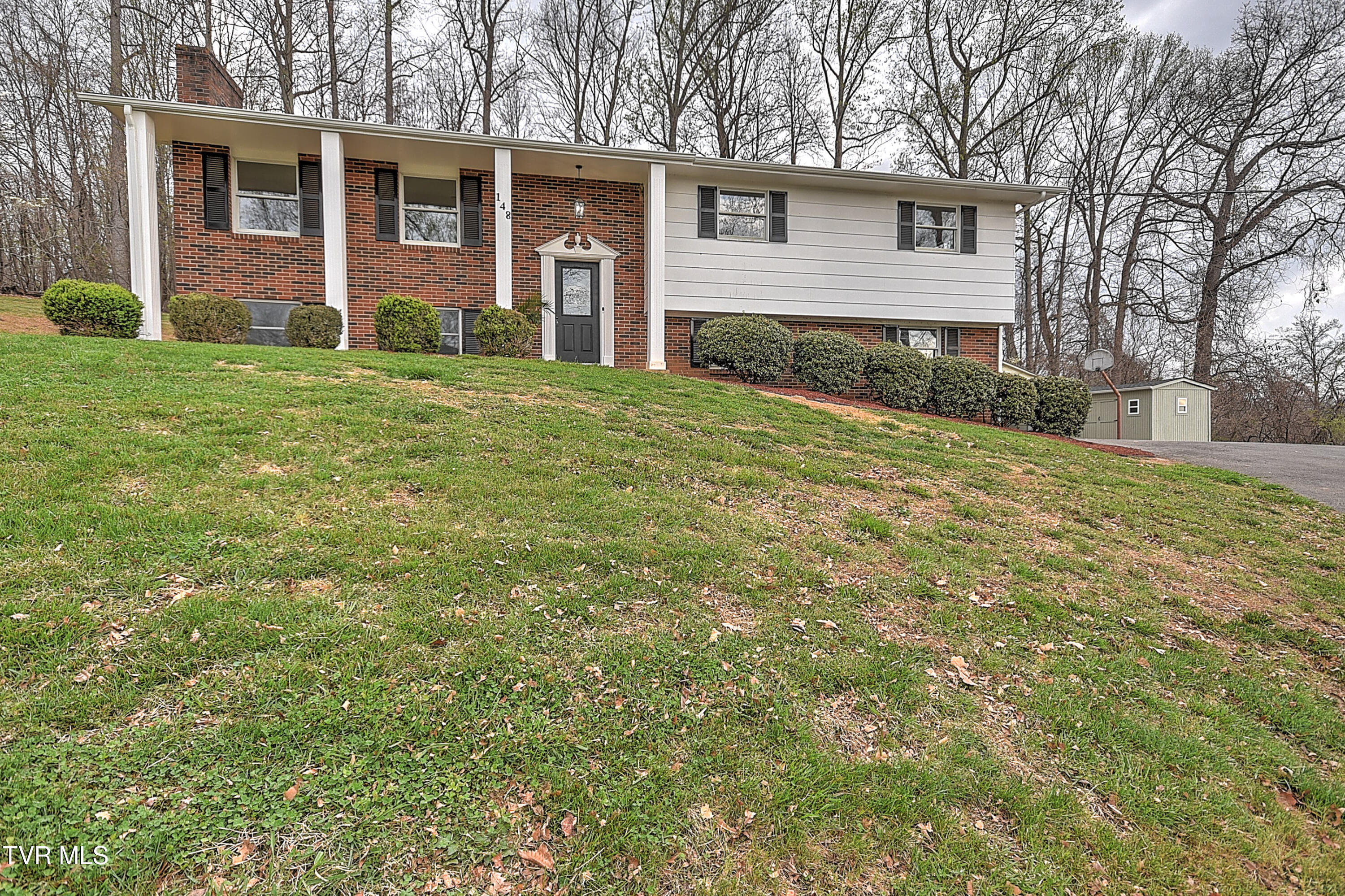 148 Whitehills Road Kingsport, TN 37660 - Photo 54 of 58 148 Whitehills ES