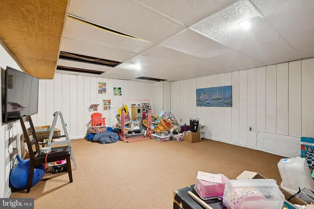 $405,000 | 323 Westminster Boulevard, Blackwood, NJ 08012