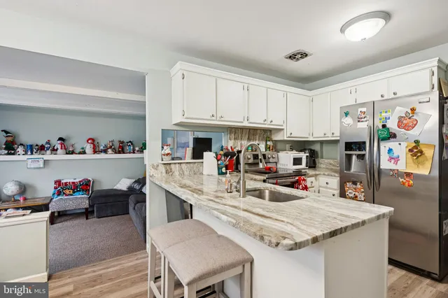 $405,000 | 323 Westminster Boulevard, Blackwood, NJ 08012