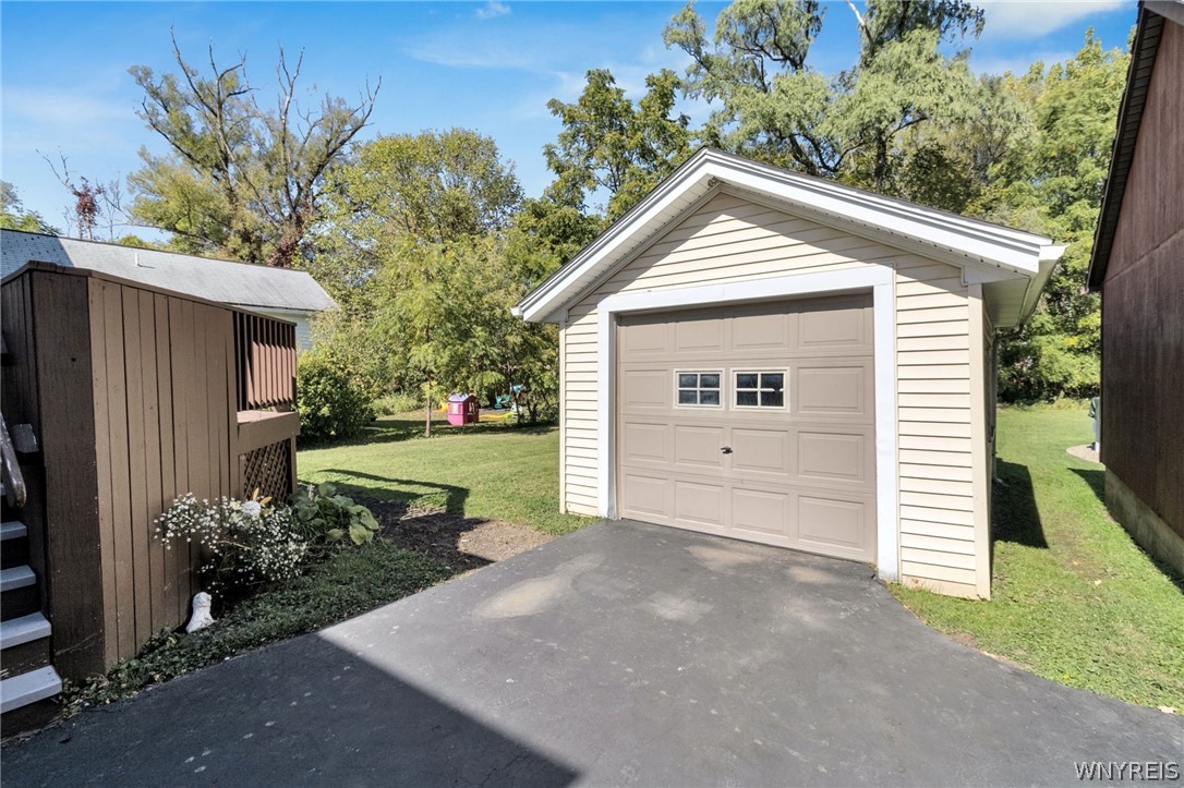 6436 Webster Road Orchard Park, NY 14127 - Photo 35 of 42