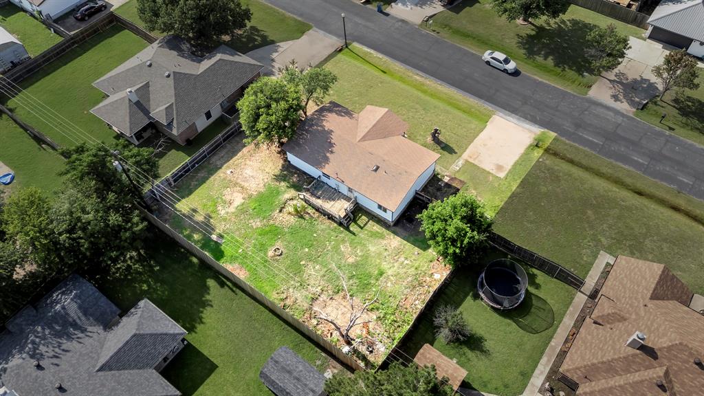 305 Branson Road Roanoke, TX 76262 - Photo 8 of 21