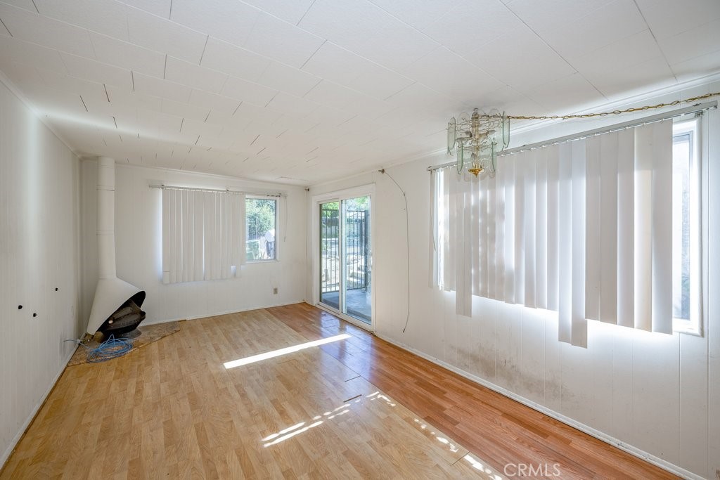 10652 Commerce Avenue Tujunga, CA 91042 - Photo 17 of 33