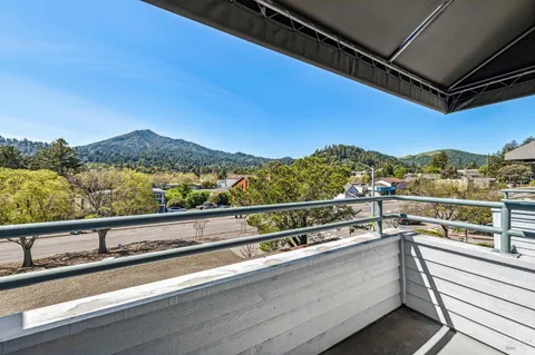 $675,000 | 4 Ash Avenue, Unit 11, Kentfield, CA 94904