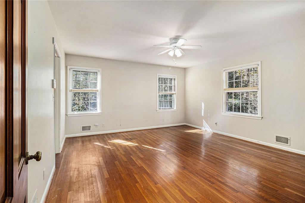 2437 Cardinal Way Tucker, GA 30084 - Photo 14 of 36