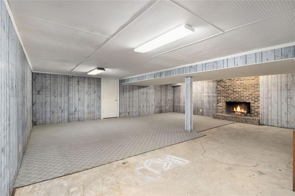 2437 Cardinal Way Tucker, GA 30084 - Photo 30 of 36