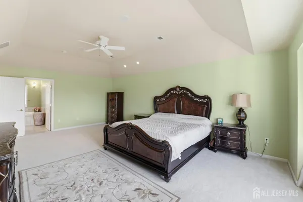 $1,159,999 | 3 Cole Court, Flemington, NJ 08822