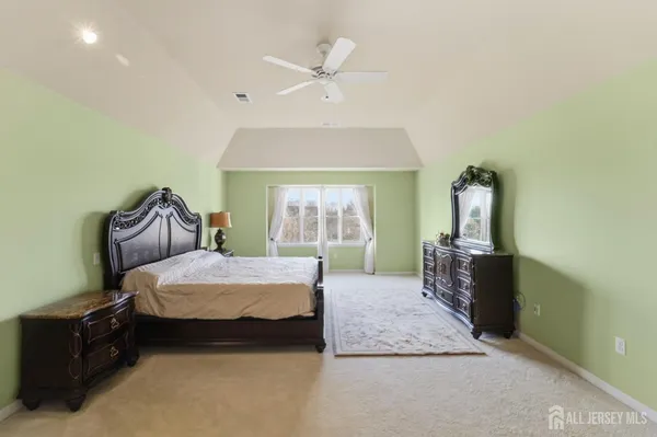 $1,159,999 | 3 Cole Court, Flemington, NJ 08822