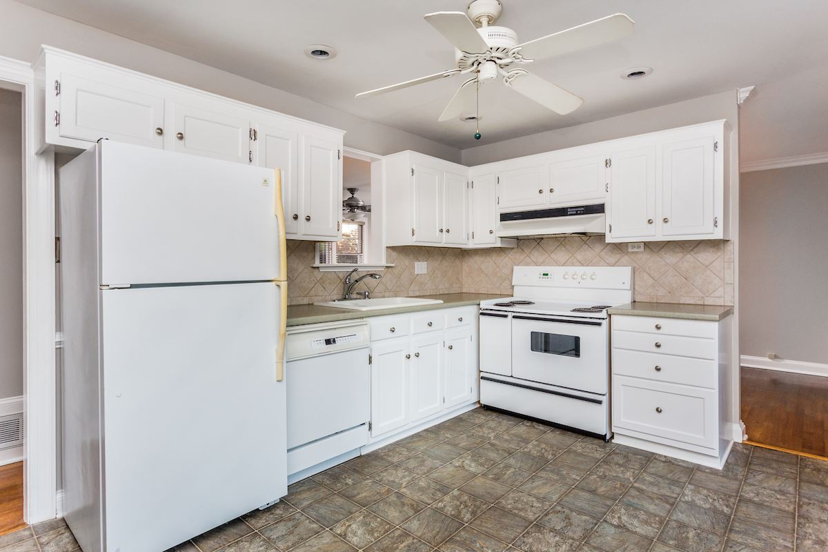 307 Acorn Street Raleigh, NC 27604 - Photo 11 of 24 Photo 11