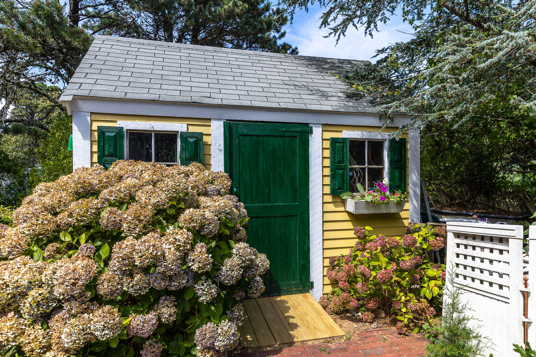 42 Inman Road Dennis Port, MA 02639 - Photo 7 of 51 598A3705