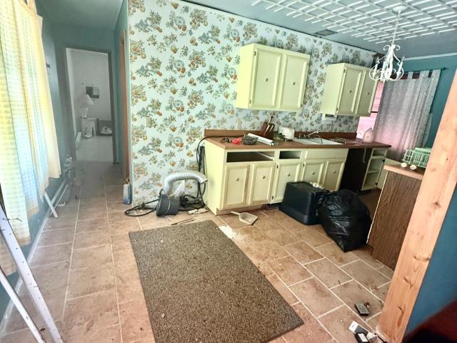387 Crane Run Road Sheffield, PA 16347 - Photo 6 of 12 Gallery Image 6