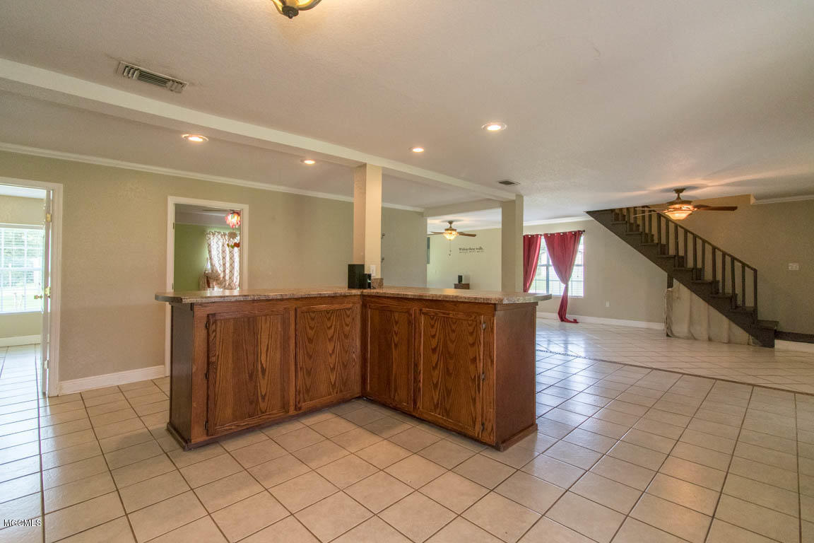 21470 Simoneaux Lane Saucier, MS 39574 - Photo 12 of 40 Kitchen bar 1.1