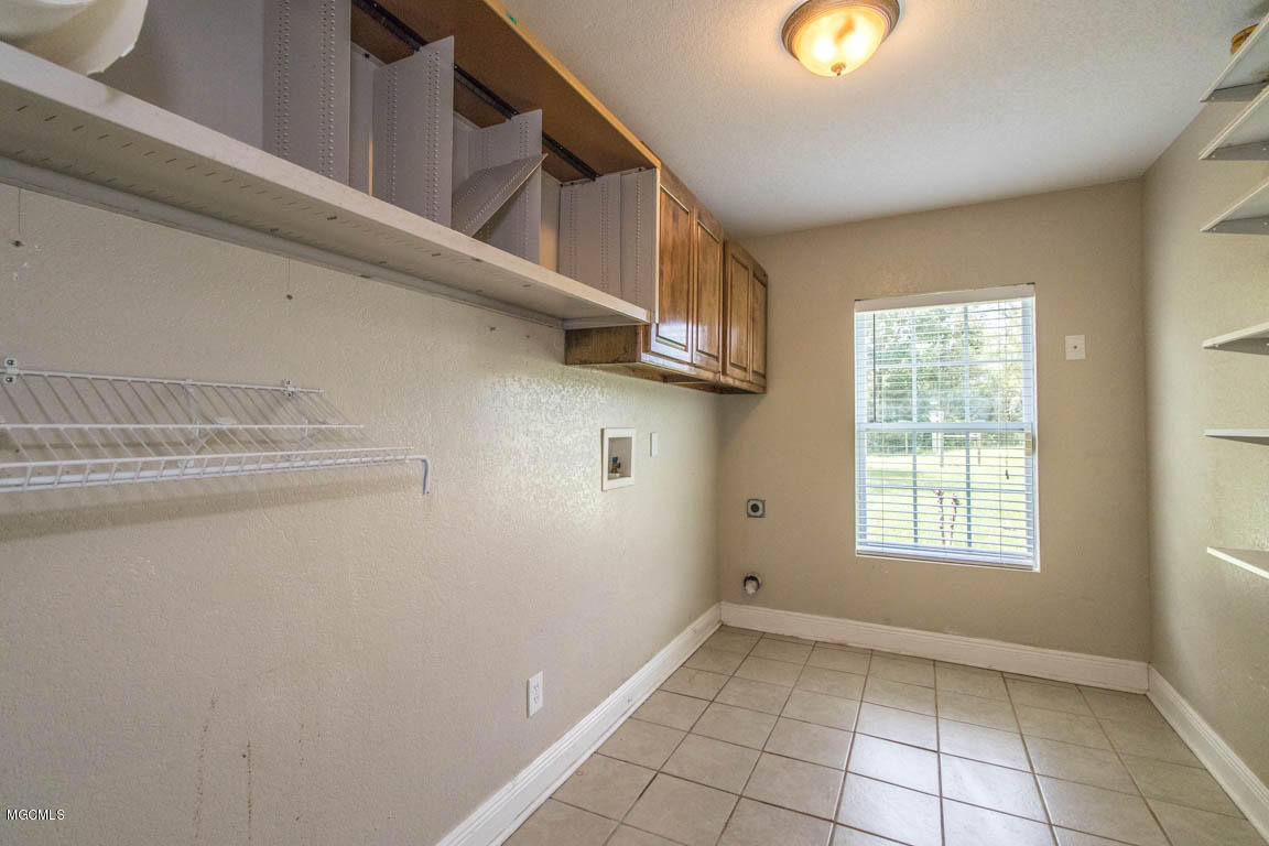 21470 Simoneaux Lane Saucier, MS 39574 - Photo 25 of 40 Laundry room 1.1
