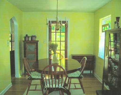 2409 Collins Road Pittsburgh, PA 15235 - Photo 3 of 8 Dining Room.