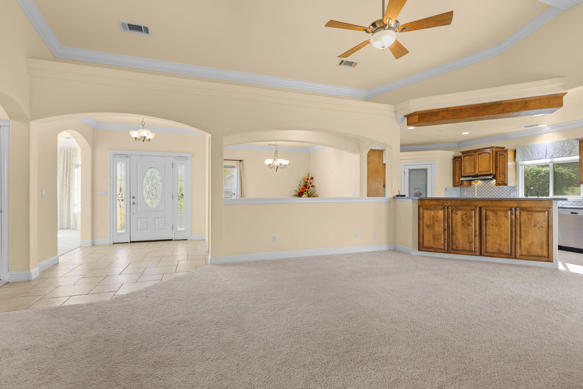 2110 Cadjew Street Redding, CA 96003 - Photo 25 of 61 Living Room