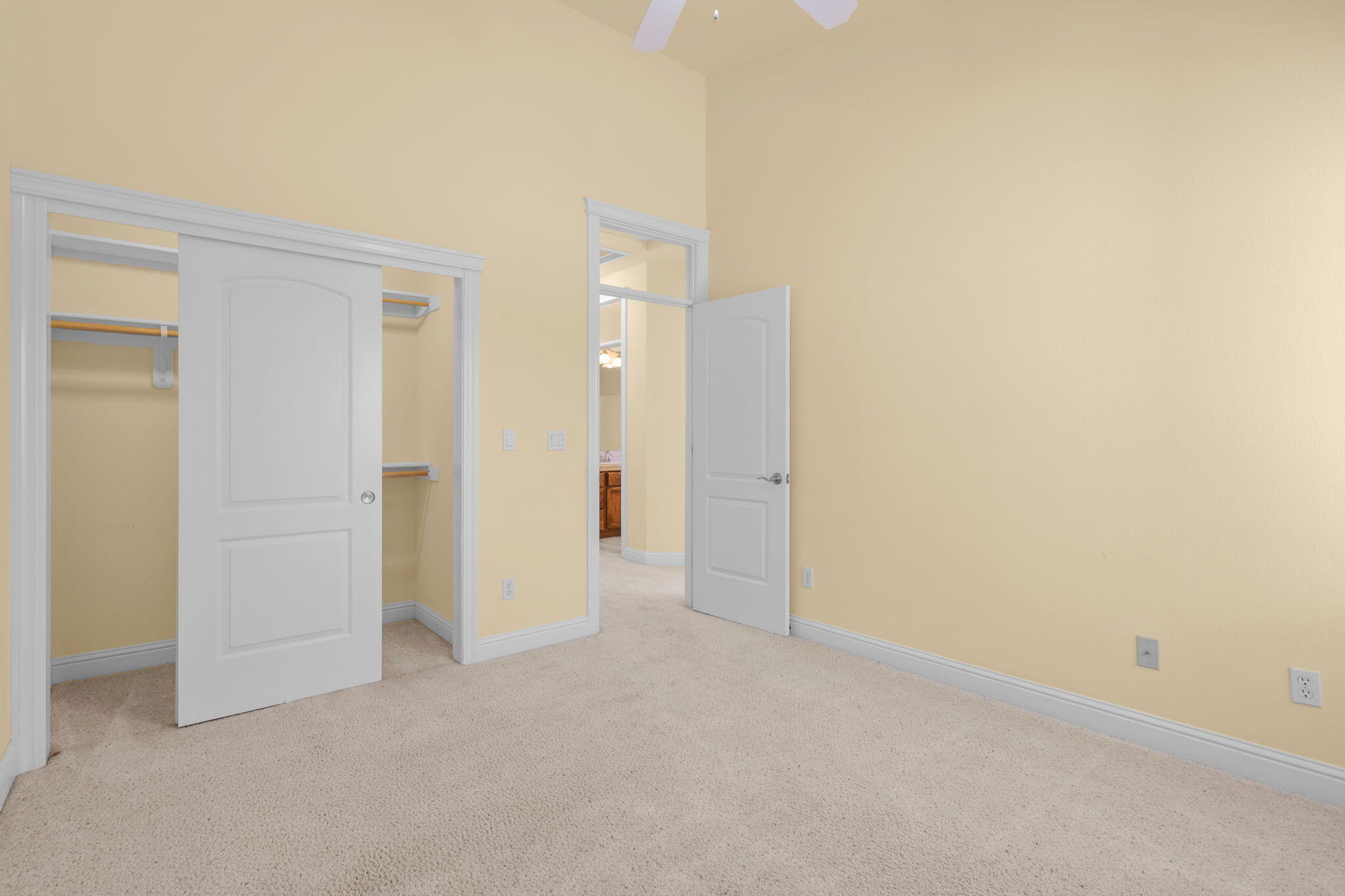 2110 Cadjew Street Redding, CA 96003 - Photo 34 of 61 Large bedrooms