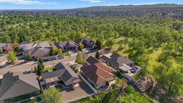 $660,000 | 2110 Cadjew Street, Redding, CA 96003