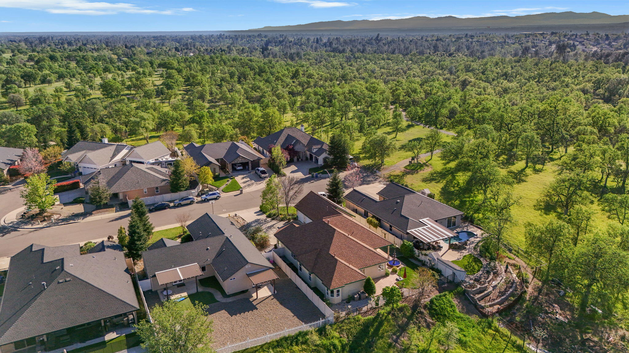 2110 Cadjew Street Redding, CA 96003 - Photo 47 of 61 Second from End of cul-de-sac