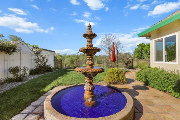 $660,000 | 2110 Cadjew Street, Redding, CA 96003