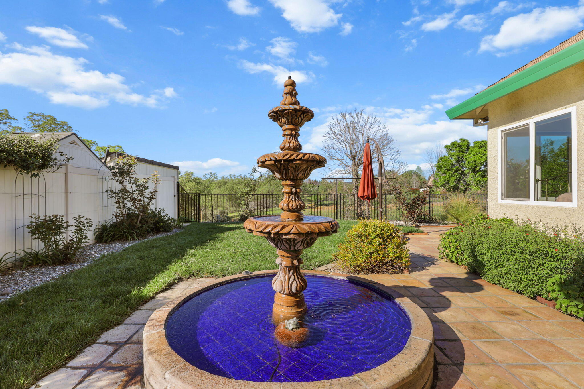 2110 Cadjew Street Redding, CA 96003 - Photo 53 of 61 Beautiful fountain!