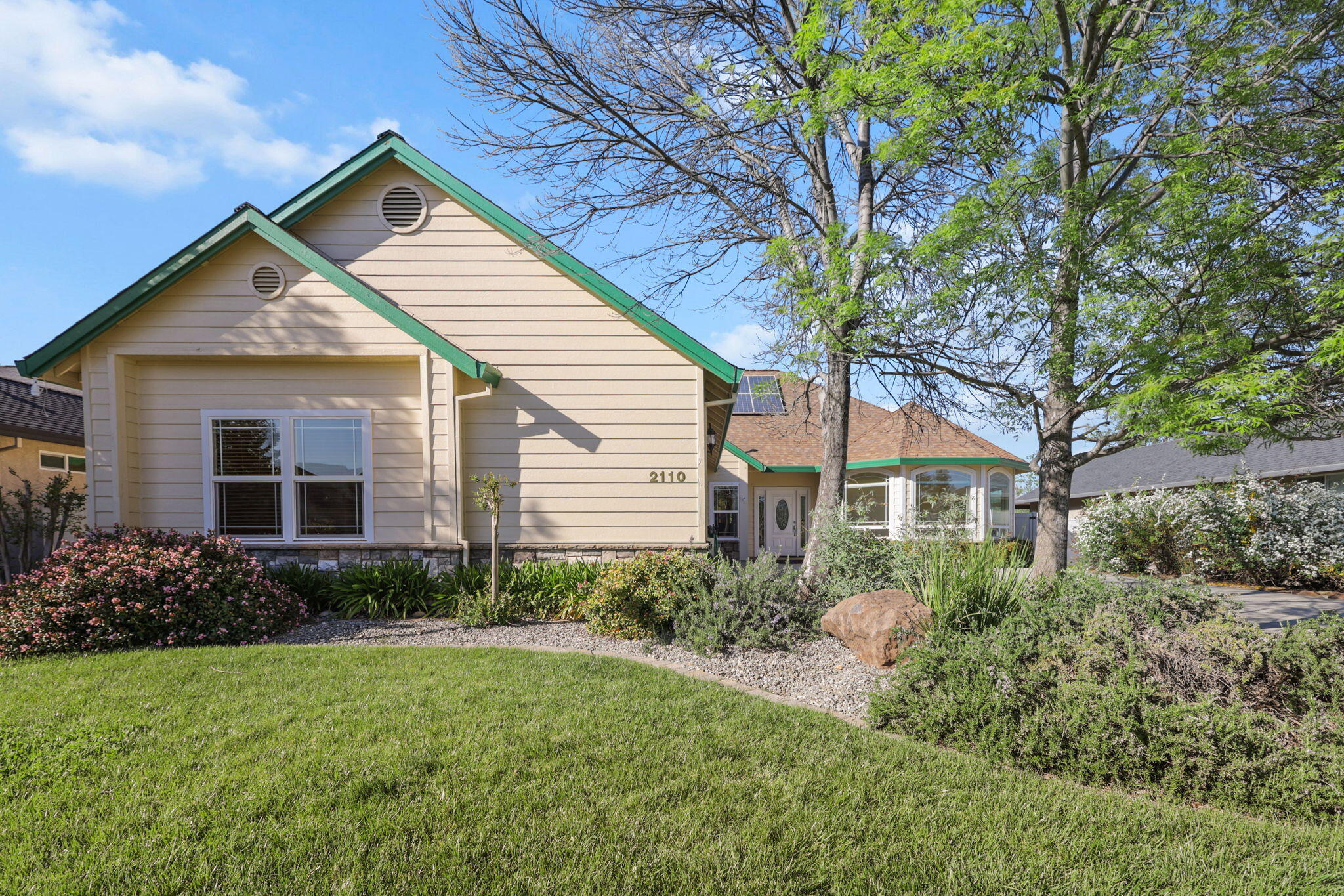 2110 Cadjew Street Redding, CA 96003 - Photo 58 of 61 68-web-or-mls-8Q0A8943