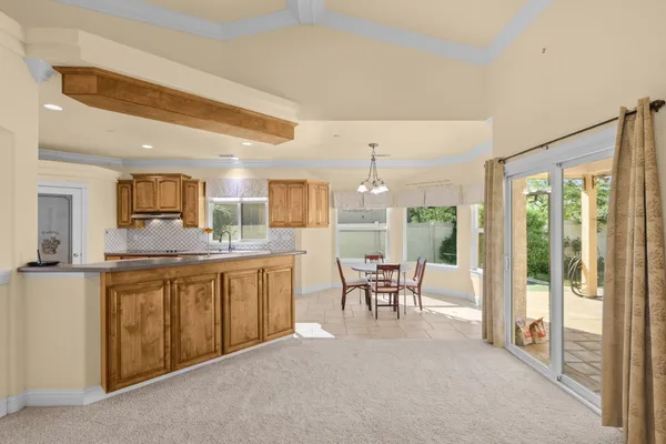 $660,000 | 2110 Cadjew Street, Redding, CA 96003