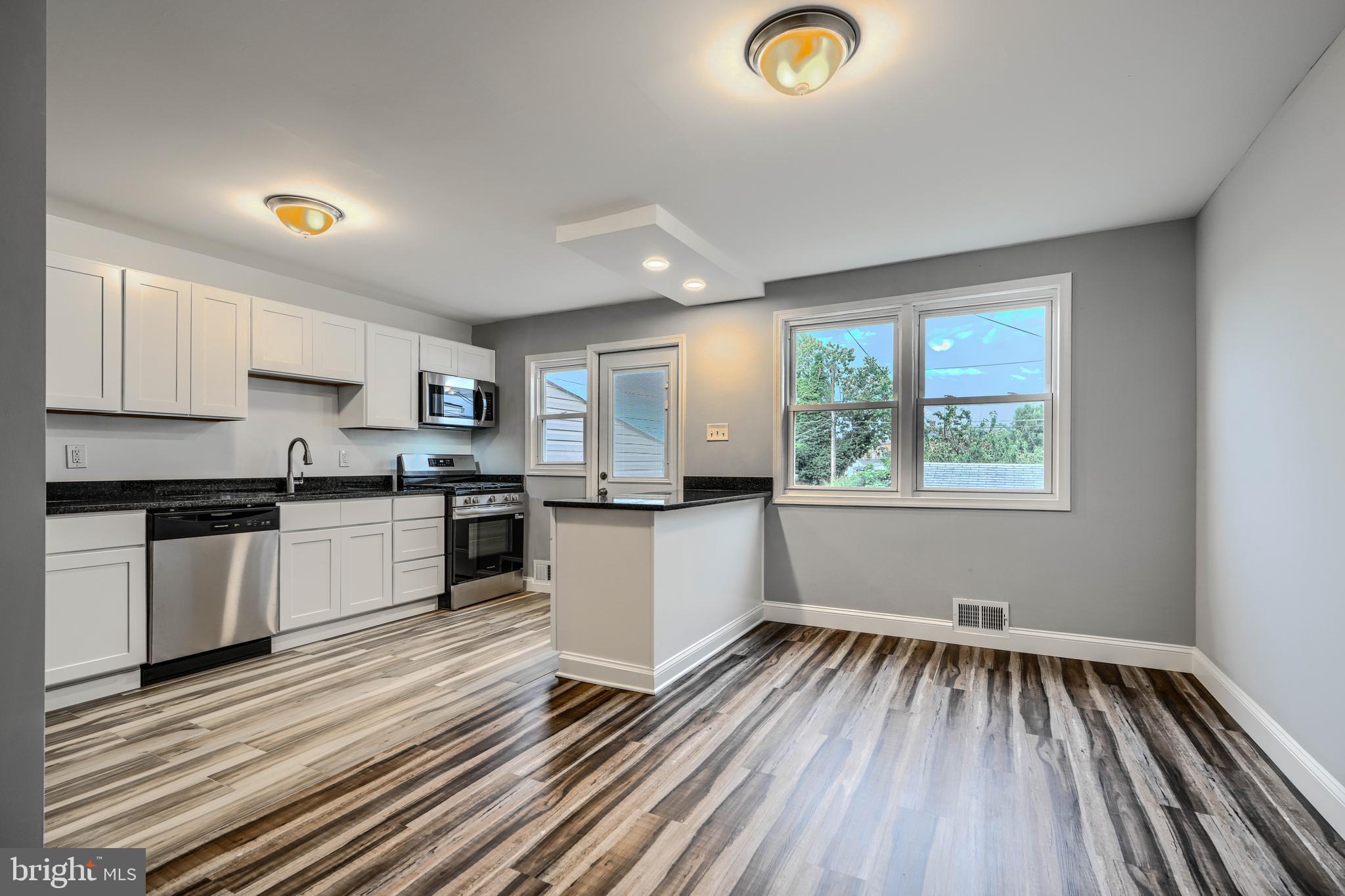 1617 Lynch Road Dundalk, MD 21222 - Photo 8 of 48