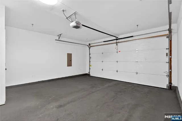 $4,800 | 215 Roosevelt Drive, Wood-Ridge, NJ 07075