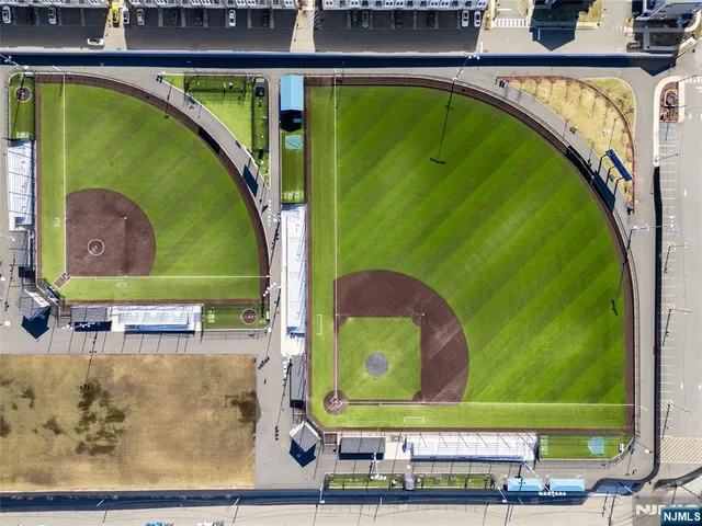 $4,800 | 215 Roosevelt Drive, Wood-Ridge, NJ 07075