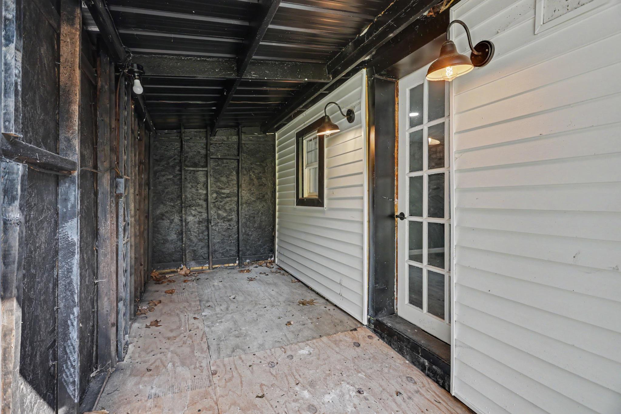 1041 Rohlers Church Road Dover, PA 17315 - Photo 28 of 33 Mudroom/ side entry