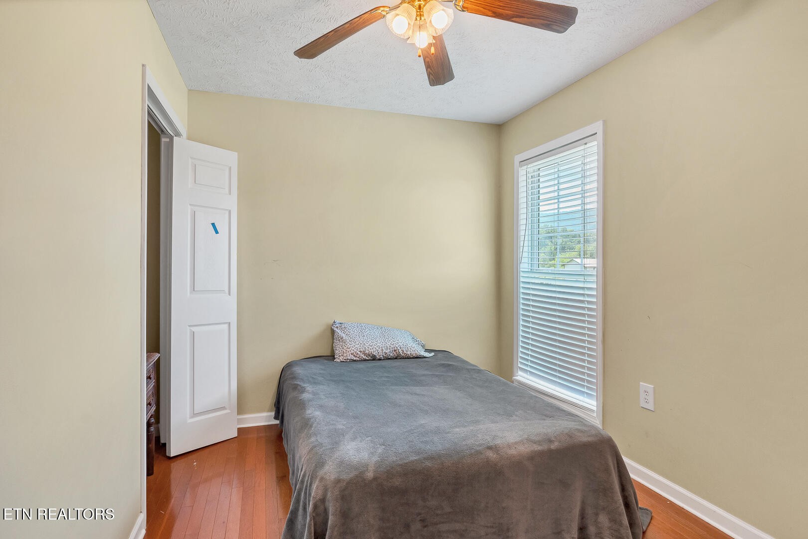 1565 Ellejoy Road Seymour, TN 37865 - Photo 19 of 27 a bedroom with a bed and a window
