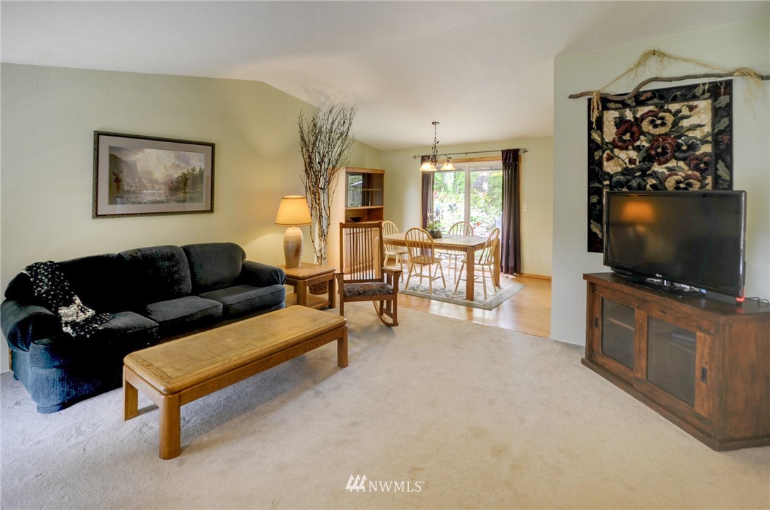 2631 178th Street Southeast Bothell, WA 98012 - Photo 3 of 26