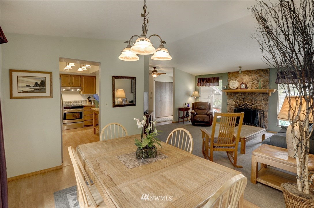 2631 178th Street Southeast Bothell, WA 98012 - Photo 6 of 26