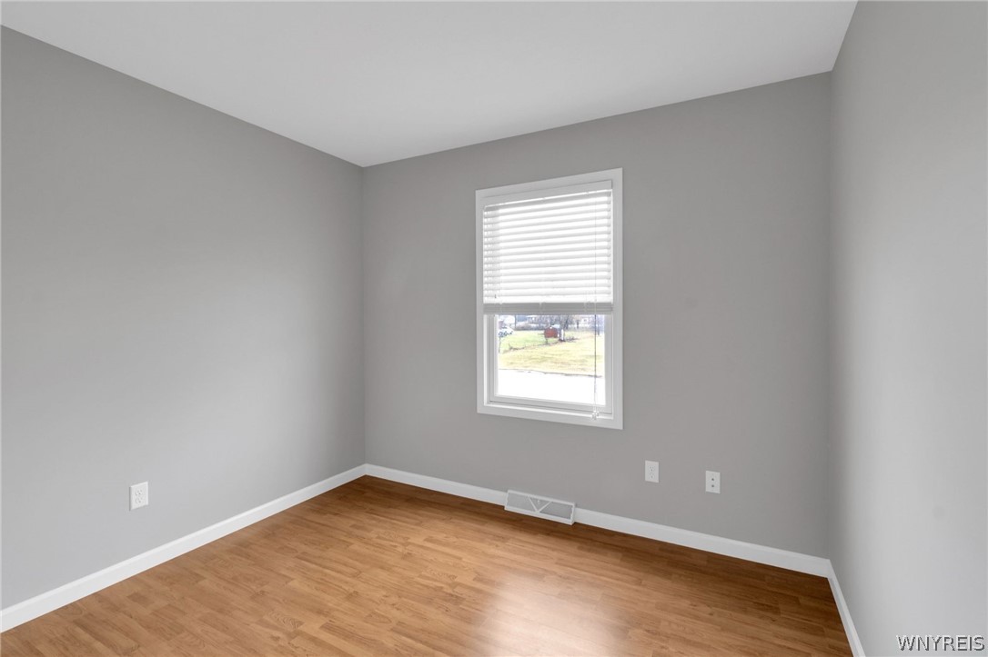 940 Reserve Road West Seneca, NY 14224 - Photo 18 of 35