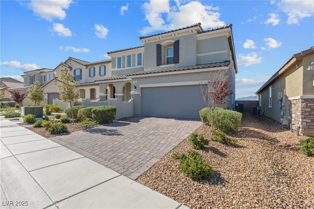 $769,900 | 2661 Cava Tirreni Street, Henderson, NV 89044