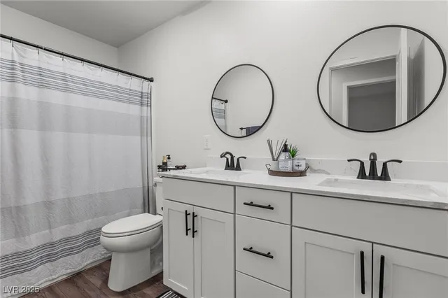 $769,900 | 2661 Cava Tirreni Street, Henderson, NV 89044