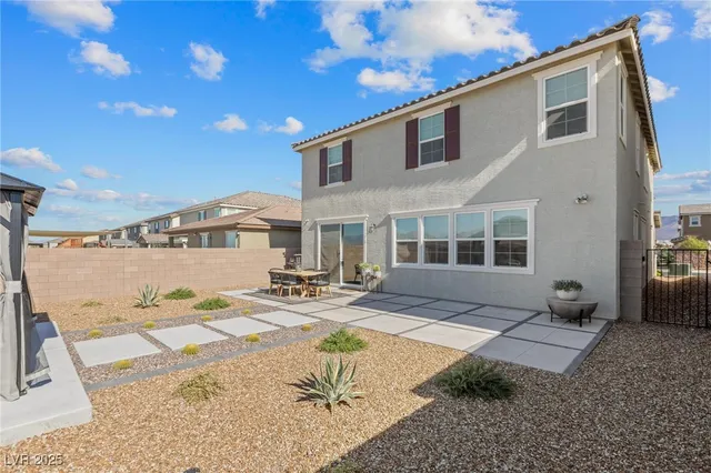 $769,900 | 2661 Cava Tirreni Street, Henderson, NV 89044