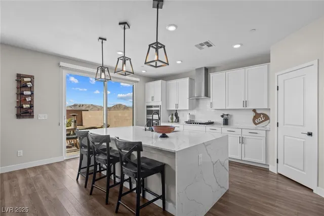 $769,900 | 2661 Cava Tirreni Street, Henderson, NV 89044