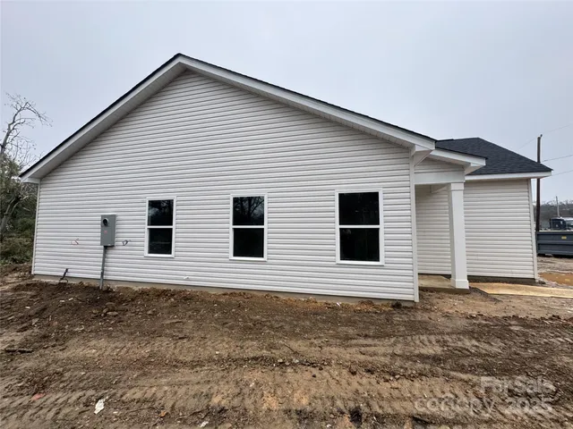 $324,950 | 4470 Kingsbury Drive, Midland, NC 28107