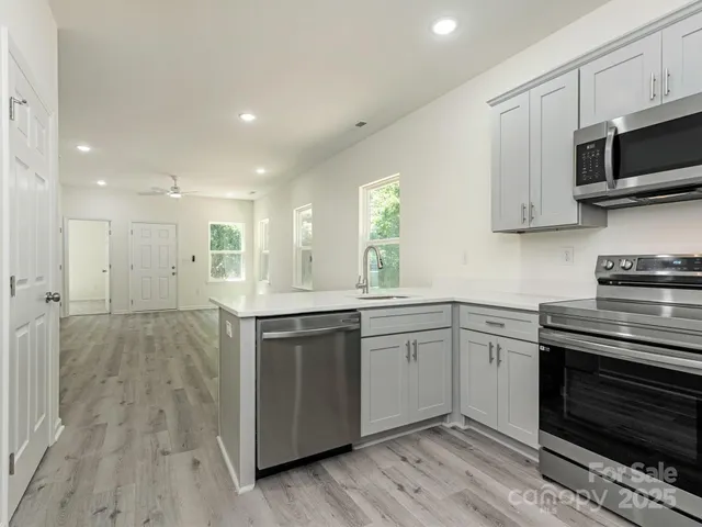 $324,950 | 4470 Kingsbury Drive, Midland, NC 28107