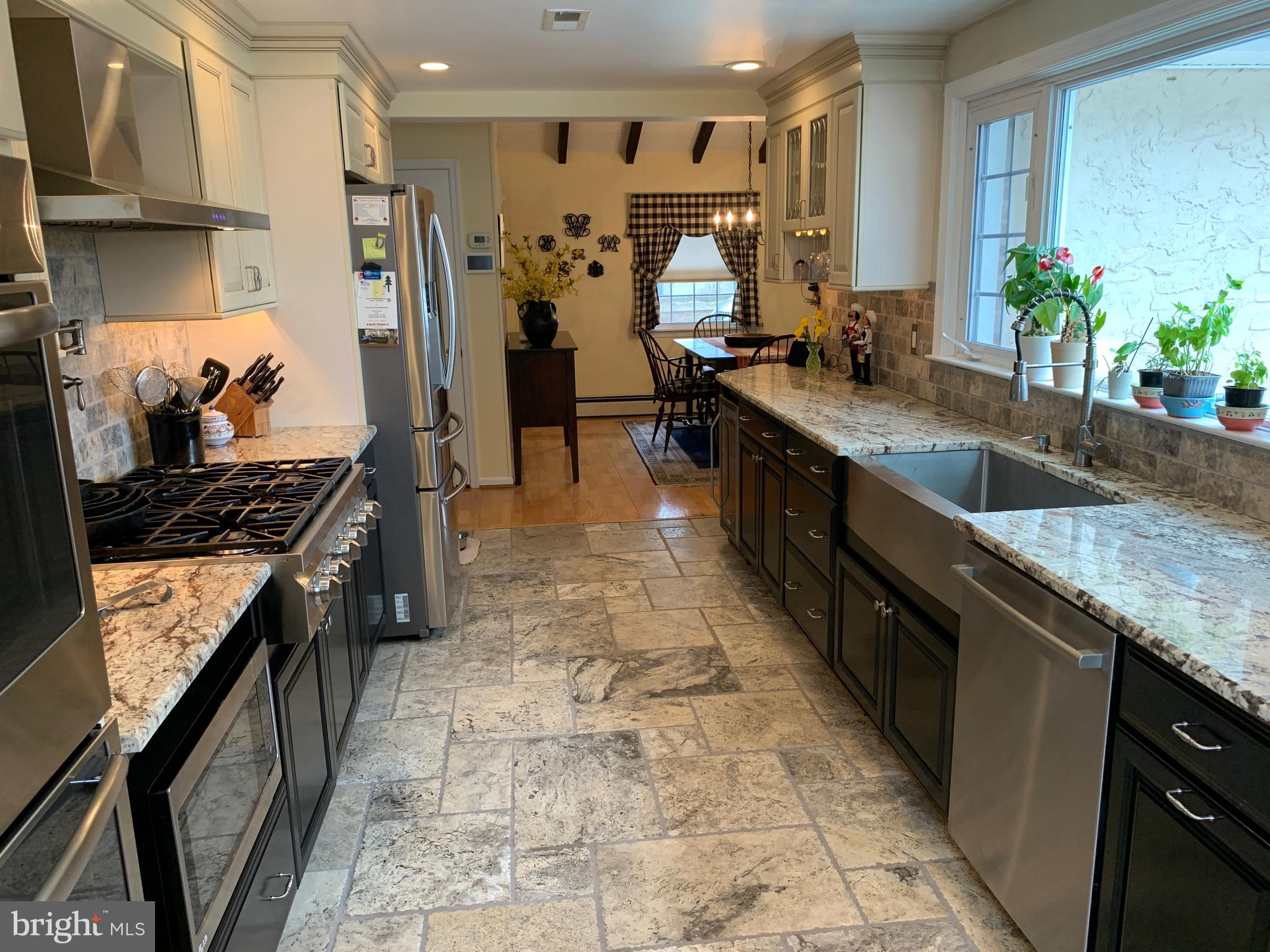 336 Hawarden Road Springfield, PA 19064 - Photo 11 of 65 Heated travertine floor !
